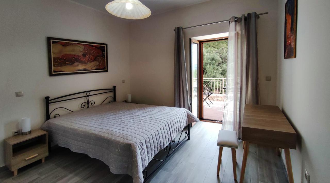 Olive Stonehouses - Alkistis Каламата Екстер'єр фото